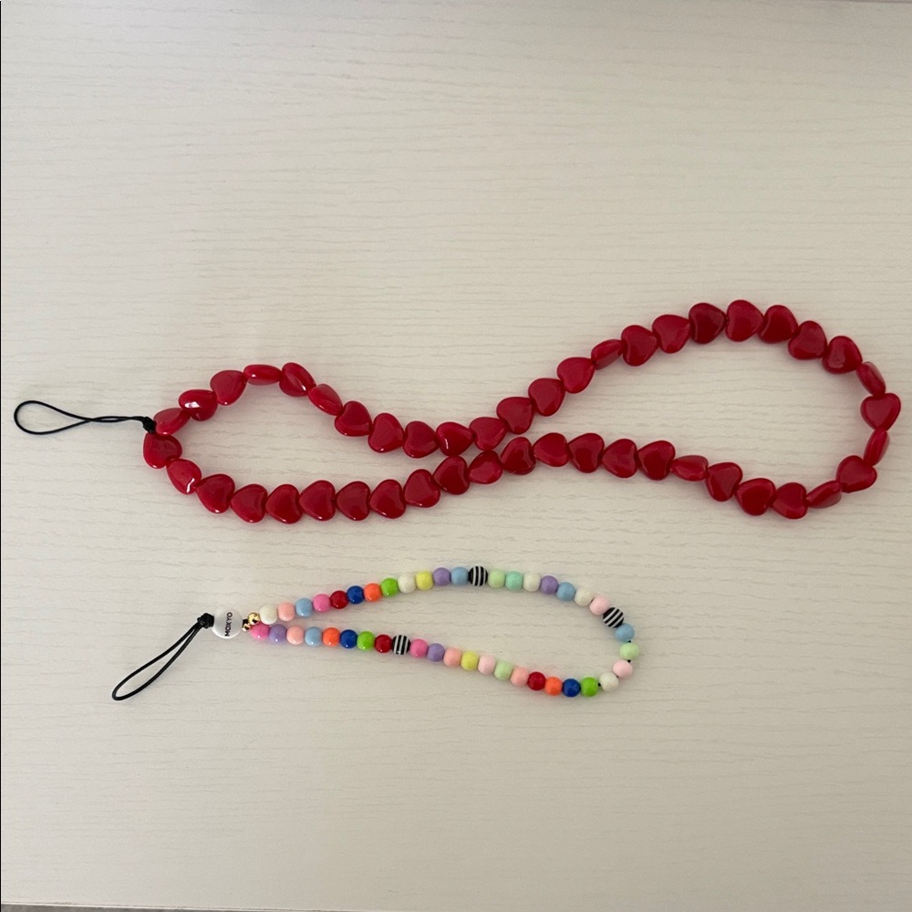 Heart and Bead Kids phone holder - Red and Multicolor